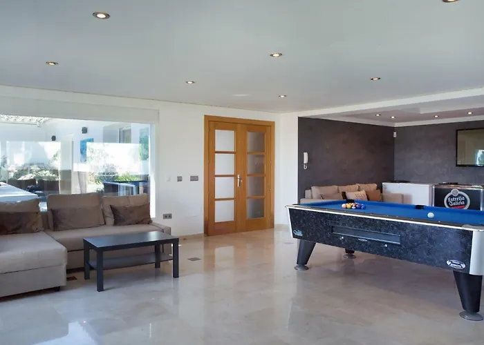 Issabella Marbella