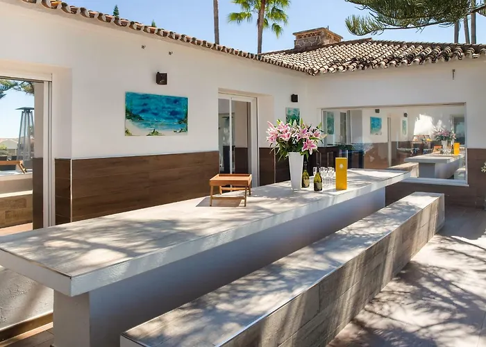 Issabella * Marbella